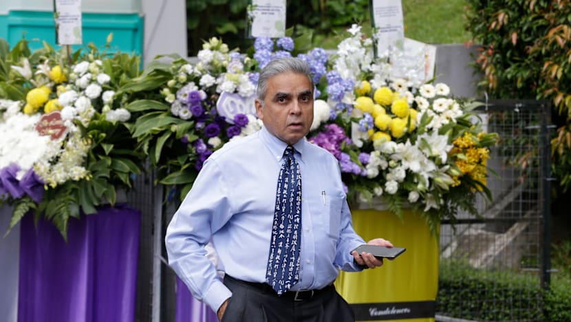Tributes pour in for property tycoon Kwek Leng Joo at his wake