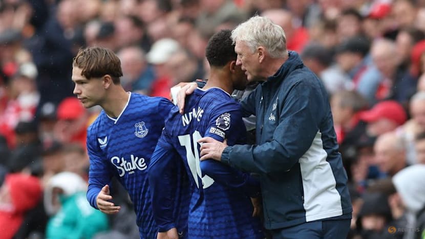 Grealish credits Everton boss Moyes for making him smile again on match days