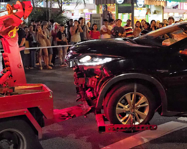 64-year-old driver arrested for accident at Lucky Plaza; 2 pedestrians killed, 4 injured