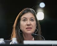 Former US Fed governor quit after repeated violations of trading rules