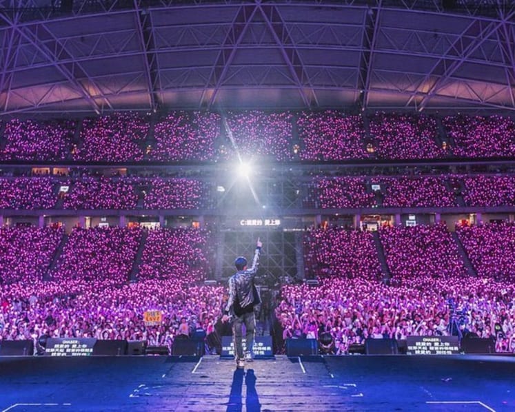#trending: Jay Chou concert organiser apologises for faulty light sticks, after litany of complaints including bad sound system