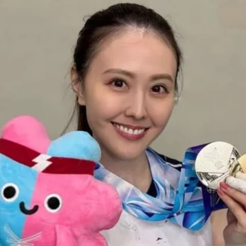 戏剧女神双线魅力:演技与排球技能同台辉映