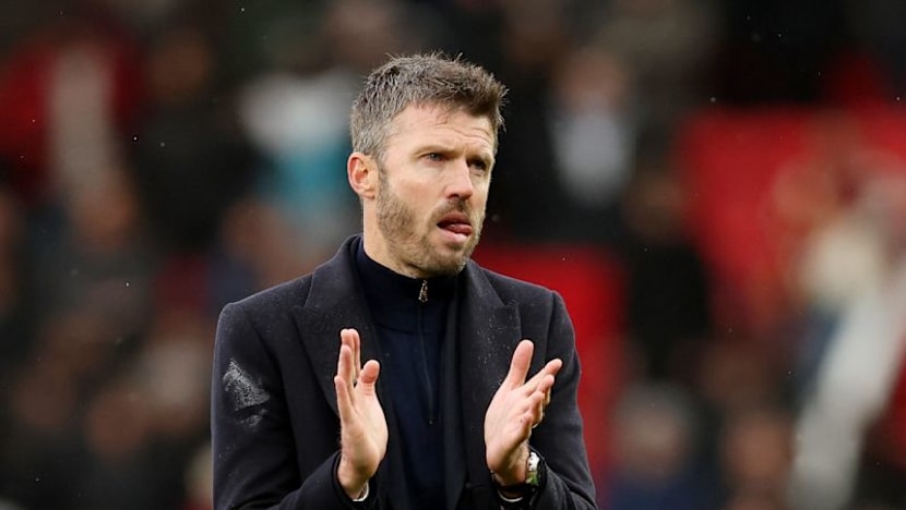 Carrick stays on as Manchester United boss, takes training after crisis talks