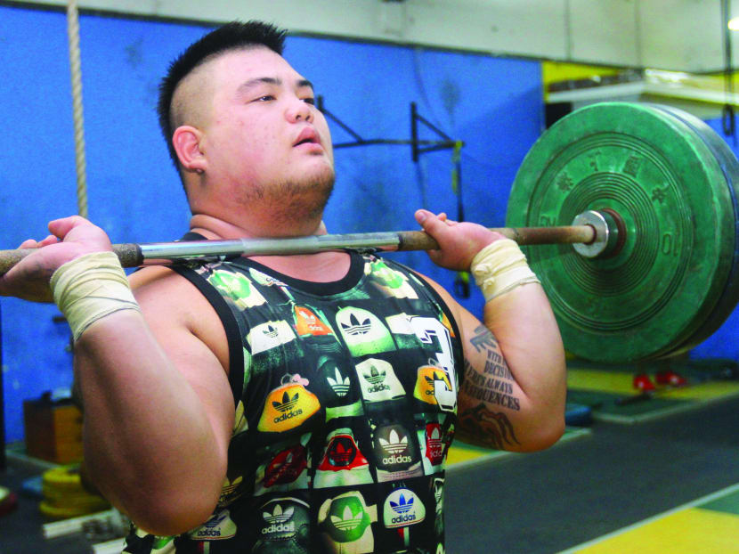 Duo on heavyweight mission