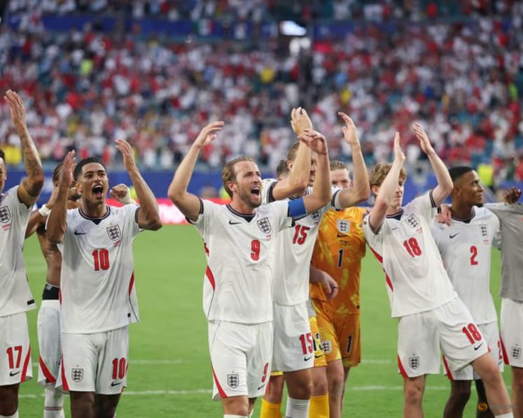 Bellingham double fires England past Norway into World Cup semis