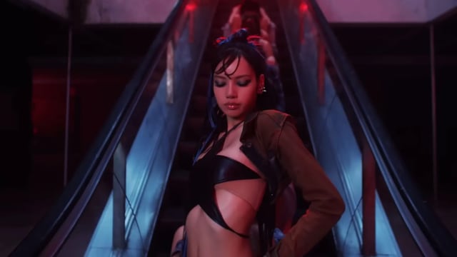 BLACKPINK Lisa单曲 MV 预告释出，你准备好迎接“ROCKSTAR”了吗？