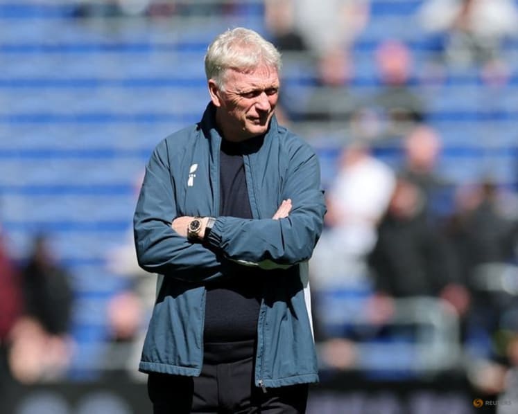 West Ham wary of Moyes' inside track ahead of vital Everton clash