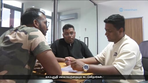 மின் வாகனங்கள் - மாற்றத்துக்குச் சிங்கப்பூரர்கள் தயாரா?