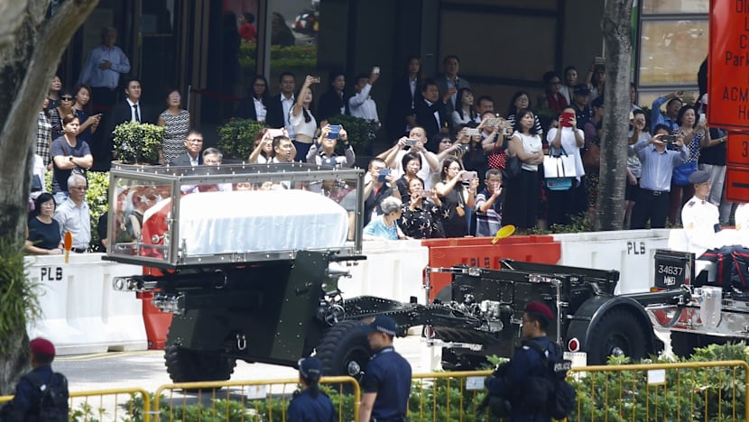 Final journey across S’pore for S R Nathan during funeral procession