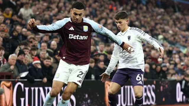 英超：阿斯顿维拉以2比1 击退曼彻斯特联队