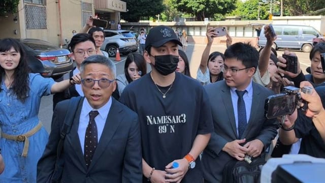 王大陆涉个资案首出庭，坚称无犯罪意图，仅帮女友组群追讨自身被骗款项！