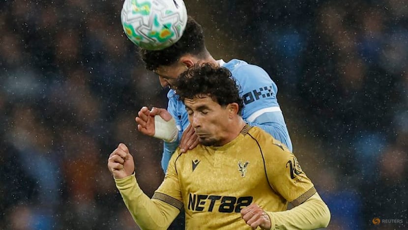 City slice Arsenal's league lead to two points with 3-0 win over Palace