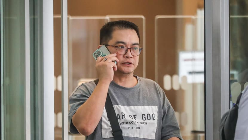 Fine for taxi driver who drove while drunk, smashed beer jug on stranger's head in KTV lounge fight