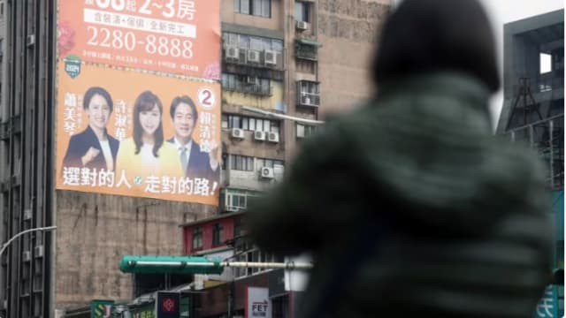 父子聊选举翻脸变互殴 儿离家出走 母亲快崩溃