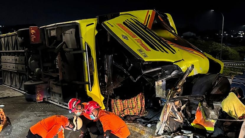 Indonesia bus crash kills 16, rescuer says