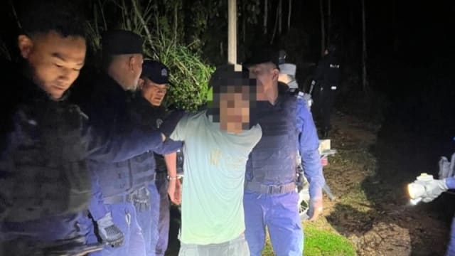 中国杀人犯躲深山养恶犬防身 隐藏19年后落网 