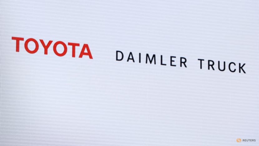Toyota, Daimler near merger of truck units, Nikkei Asia reports Toyota, Daimler near merger of truck units, Nikkei Asia reports