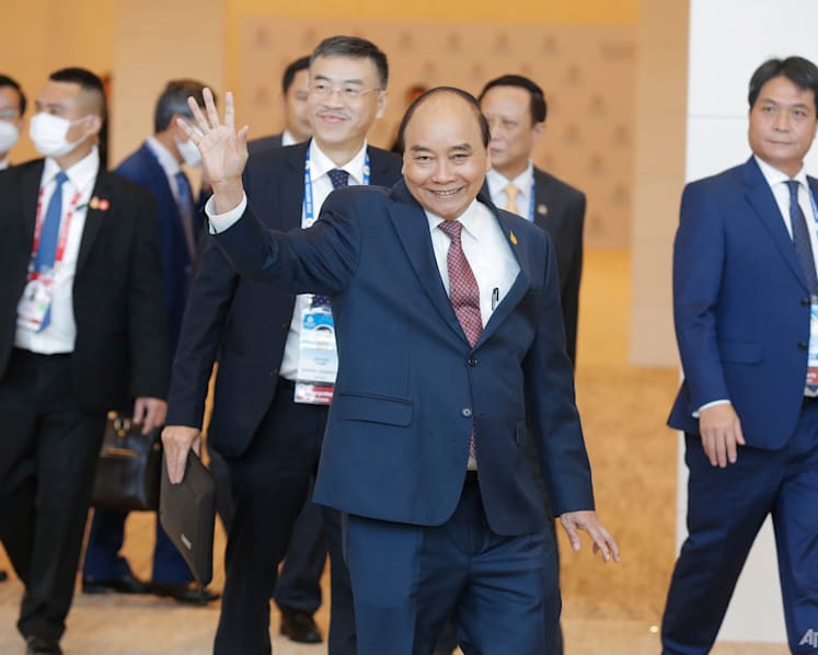 Family’s alleged links to COVID-19 test kit scandal led to Vietnam President Phuc’s downfall