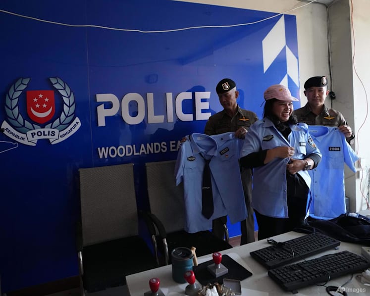 Thai military finds fake police setups at Cambodian scam complex