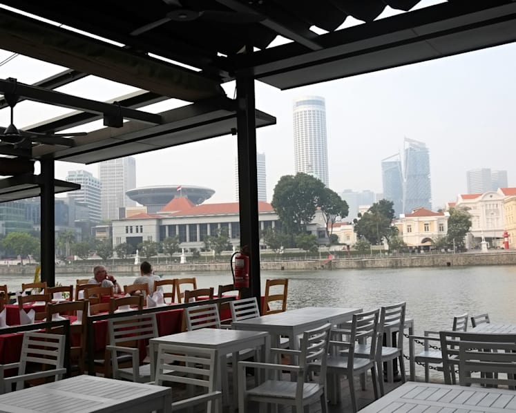 Haze set to persist in Singapore over F1 weekend