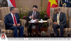 Singapore and Vietnam deepen cooperation in advanced manufacturing, food security
