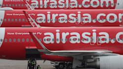 Malaysia adakan rundingan dengan syarikat penerbangan pesaing, pantau kedudukan kewangan AirAsia, menurut sumber