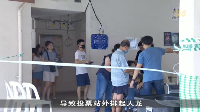 部分投票站电子登记仪器故障 使用通过人工方式登记