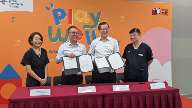 黄廷方综合医院和裕廊社区医院 与艺术学府签署合作备忘录