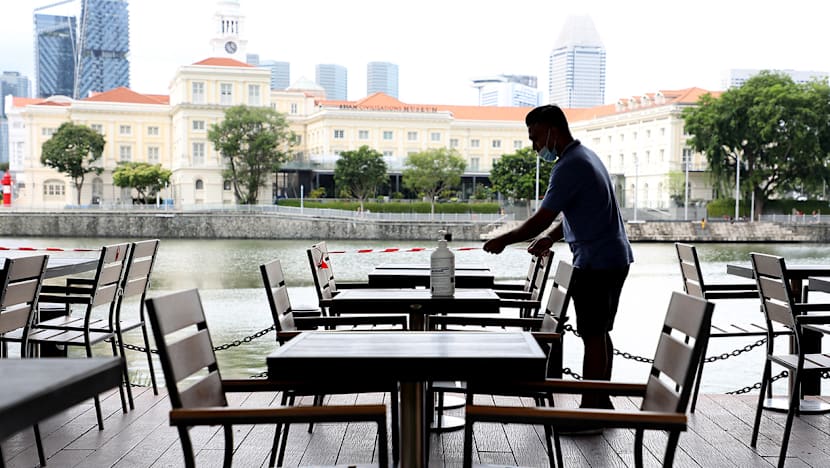 F&B establishments in CBD say 2-diner limit is ‘better than nothing’, but yearn for return of office crowd