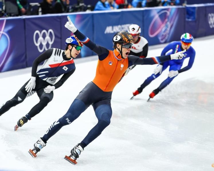 Short track-Dutch underline dominance with men's 5,000m relay gold