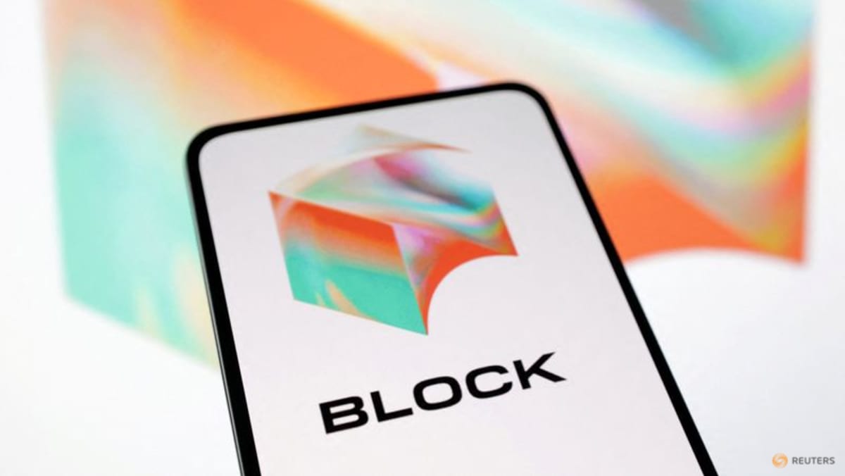 Block trims forecast as consumer spending slowdown fears mount, shares slump - Channel News Asia (Picture 1)