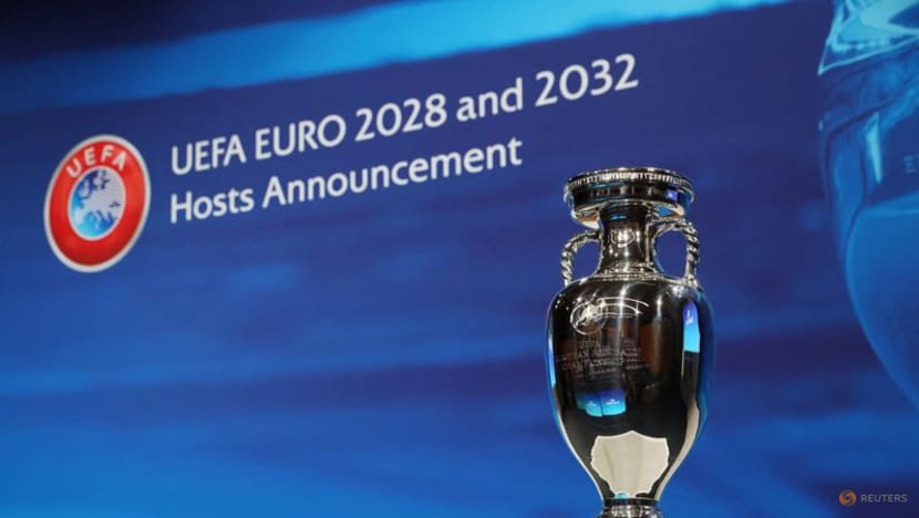 Euro 2028 co-hosts must qualify but with safety net