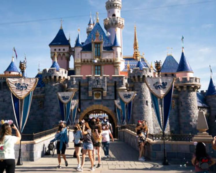 California adds vacation incentive to spur COVID-19 vaccinations