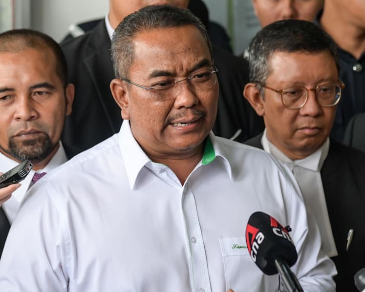 Kedah chief minister makes hours-long visit to Malaysia anti-graft agency over football association case
