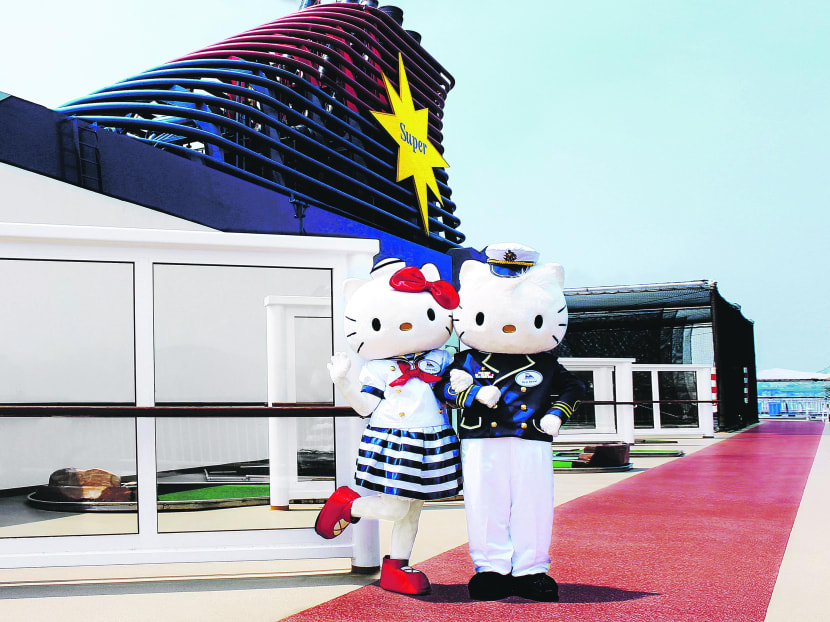 Hello Kitty at Seas Cruises.