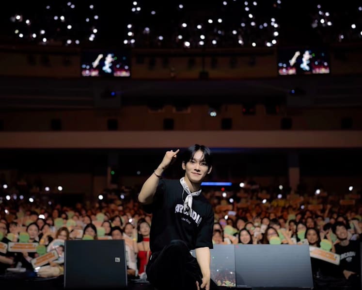 EXO’s Chen in Singapore: A rare, intimate show where he took selfies with every fan