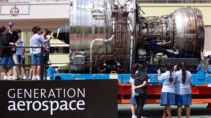 Rolls-Royce kicks off drive to interest students in aerospace industry