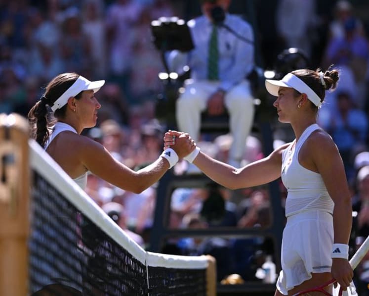 Pegula's experience pays off as she puts out teenager Jovic