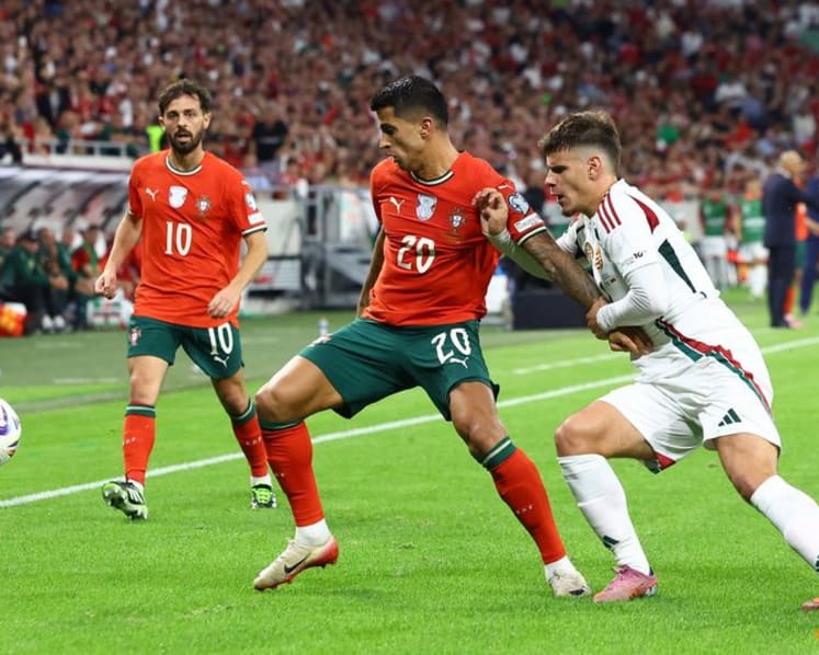 Portugal edge Hungary 3-2 with late Cancelo goal