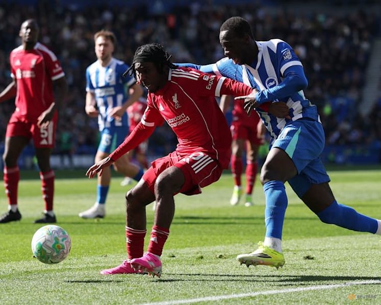 Welbeck dents Liverpool's Champions League hopes in Brighton, Everton thrash Chelsea 3-0