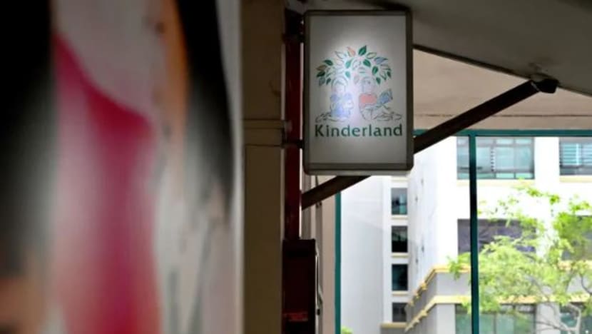 Kinderland larang kakitangannya daripada guna peranti peribadi di tempat kerja susuli kes penderaan Kinderland larang kakitangannya daripada guna peranti peribadi di tempat kerja susuli kes penderaan