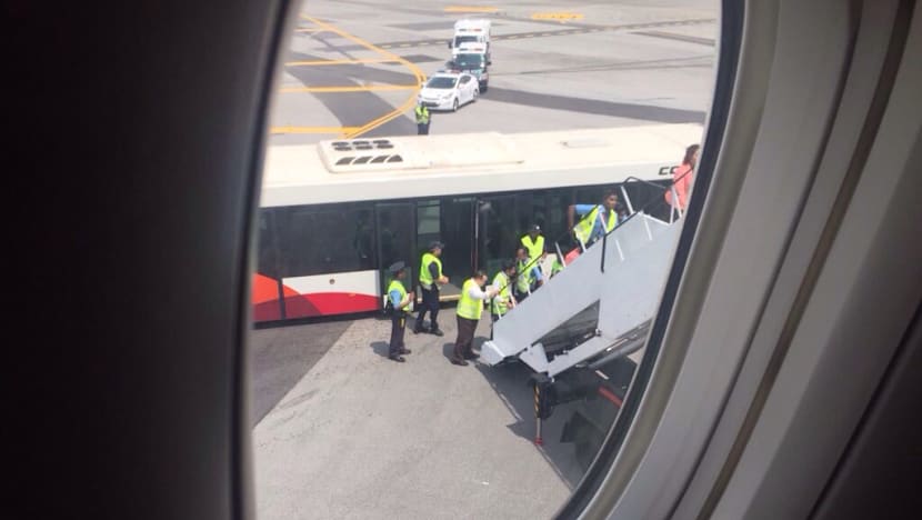 Bomb hoax delays SIA flight from San Francisco