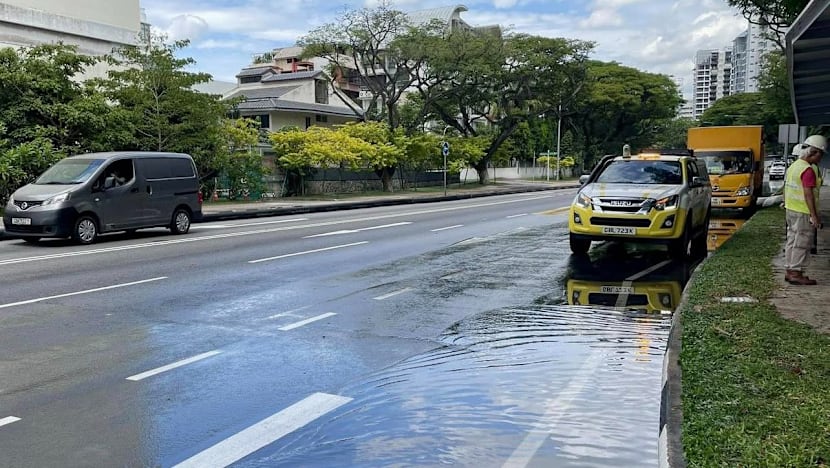 சிங்கப்பூரில் சில பகுதிகளில் வெள்ள அபாயம்