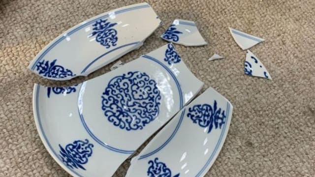 台北故宫打破文物原因揭晓 两工作人员被惩处