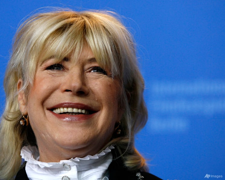 Marianne Faithfull, singer and pop icon, dies at 78