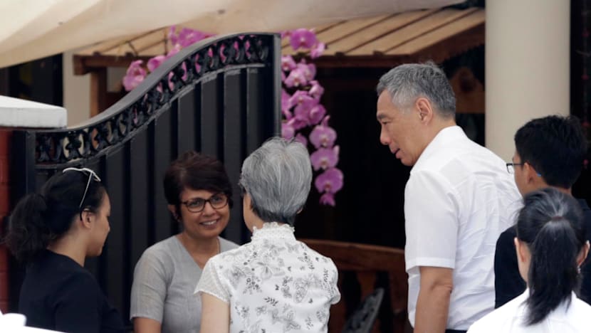 PM Lee, family and friends pay respects to S R Nathan
