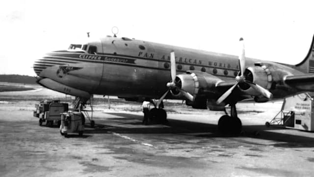 74年前空难致52人死 泛美航空客机残骸海底寻获