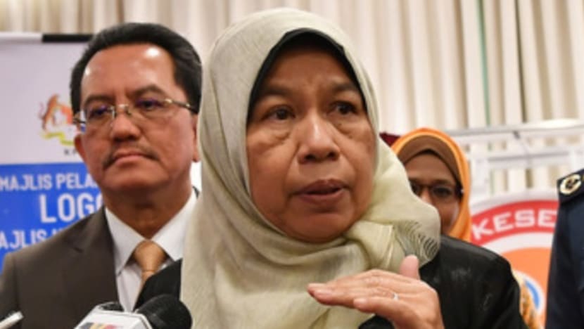 Malaysia's plantation minister Zuraida quits Bersatu, to discuss resignation from Cabinet with prime minister Malaysia's plantation minister Zuraida quits Bersatu, to discuss resignation from Cabinet with prime minister