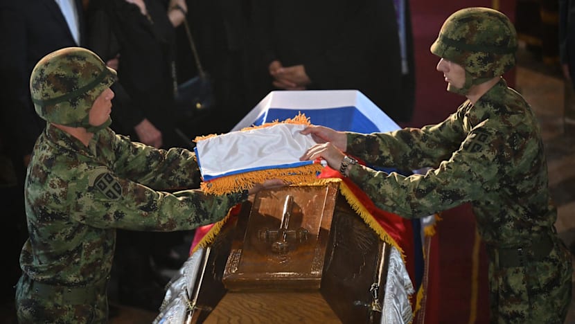 Thousands bid farewell to Bosnian Serb war criminal in Belgrade