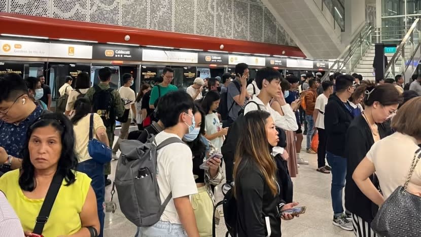 Kerosakan kereta api punca kelengahan di Laluan MRT Thomson-East Coast pada waktu sibuk